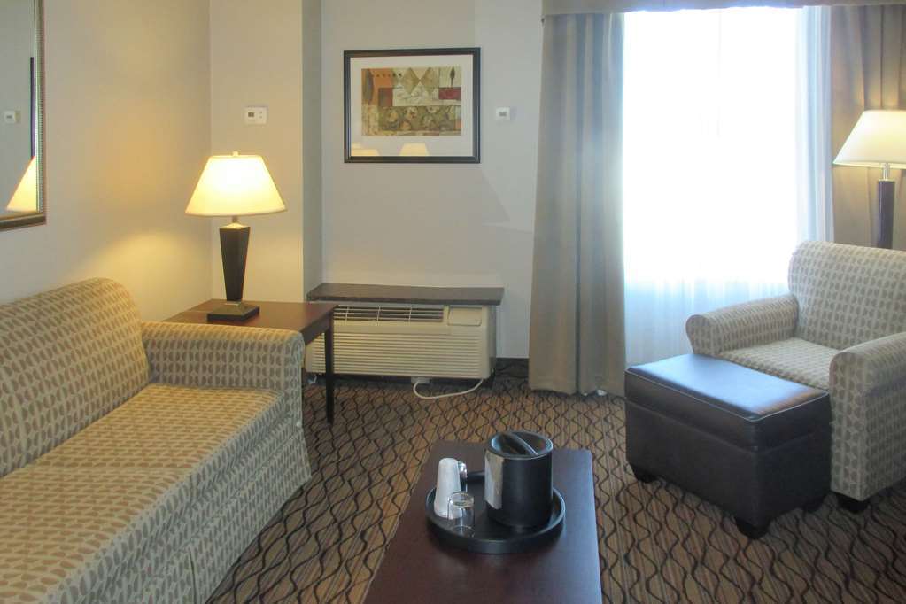 Comfort Inn & Suites Glen Mills - West Chester Номер фото