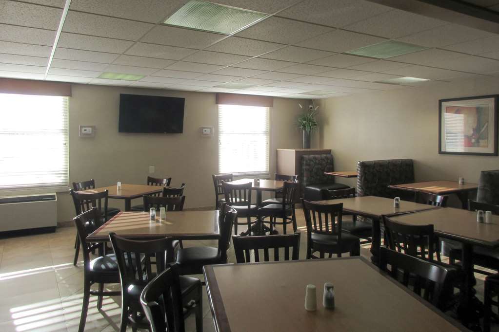 Comfort Inn & Suites Glen Mills - West Chester Ресторан фото