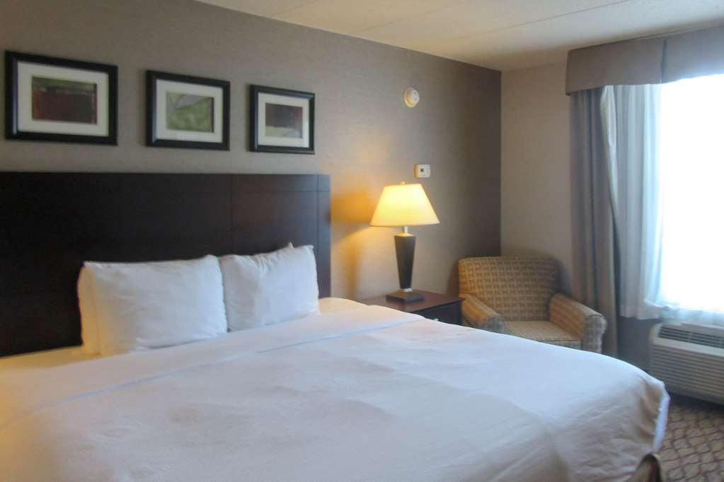 Comfort Inn & Suites Glen Mills - West Chester Номер фото